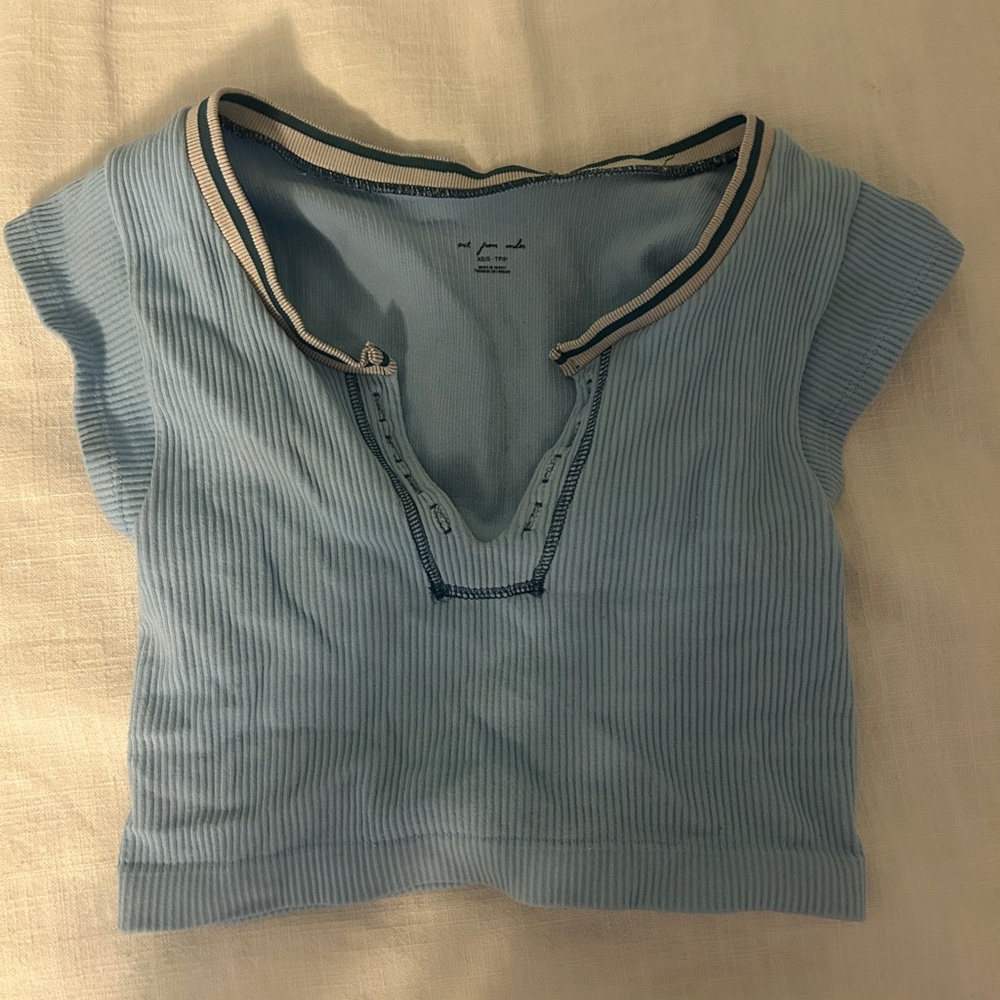 urban outfitters go for gold top